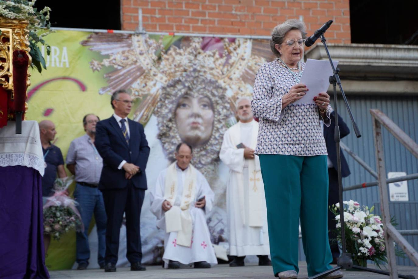 Recibimiento a la Virgen de las Cruces en Don Benito. 