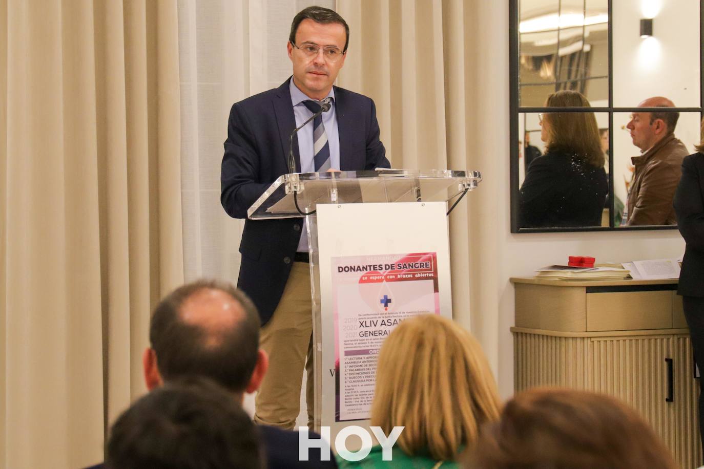 Los protagonistas fueron los donantes de sangre que recibieron distinciones por sus numerosas aportaciones. 