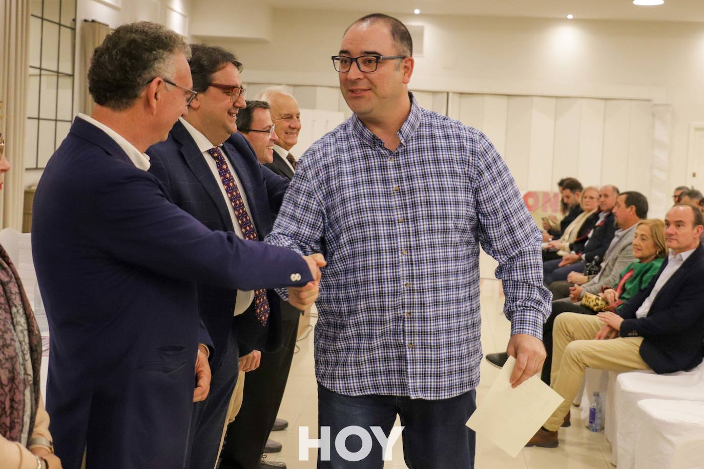 Los protagonistas fueron los donantes de sangre que recibieron distinciones por sus numerosas aportaciones. 