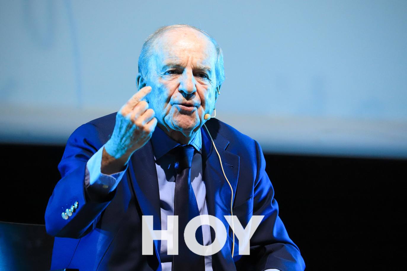 José María García, agradecido por el Premio Santiago Castelo