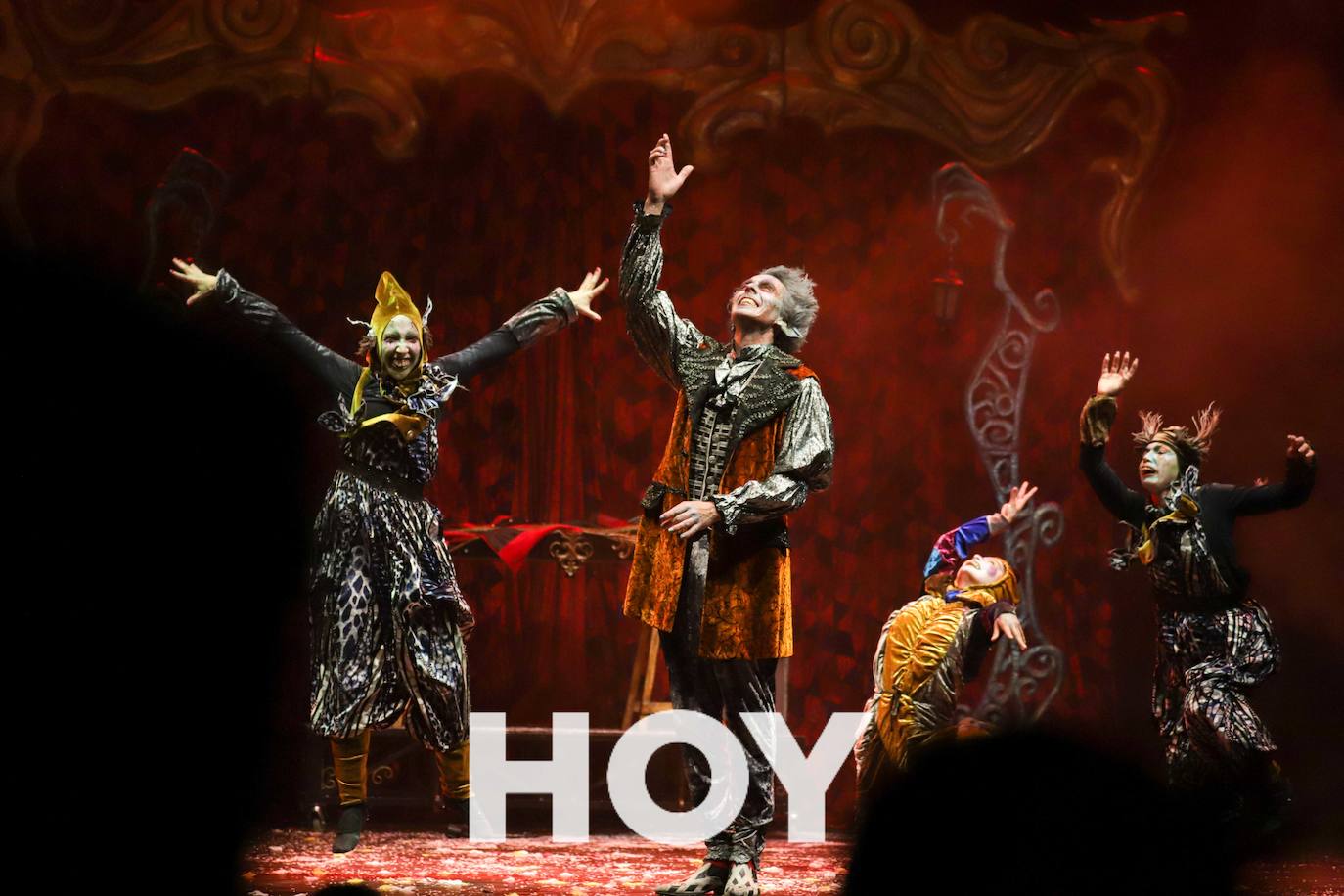 La gala internacional pone el broche de oro a Extremagia