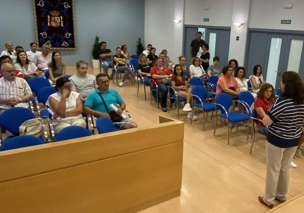El plan de empleo público crea 35 puestos en el Ayuntamiento