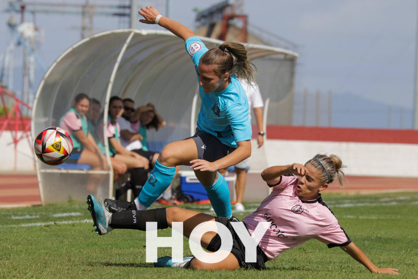 Debut del Féminas Don Benito en el Vicente Sanz