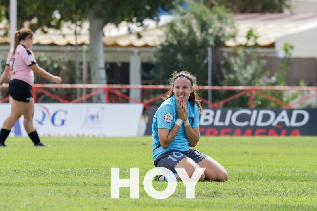 Debut del Féminas Don Benito en el Vicente Sanz