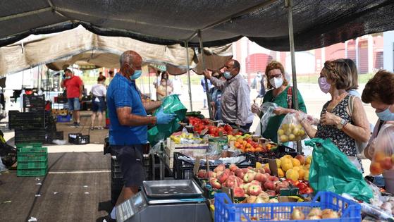 El mercadillo volverá desde este lunes a su anterior ubicación