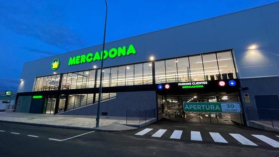 Mercadona cierra en la calle Pescadores y abre en la avenida de Madrid