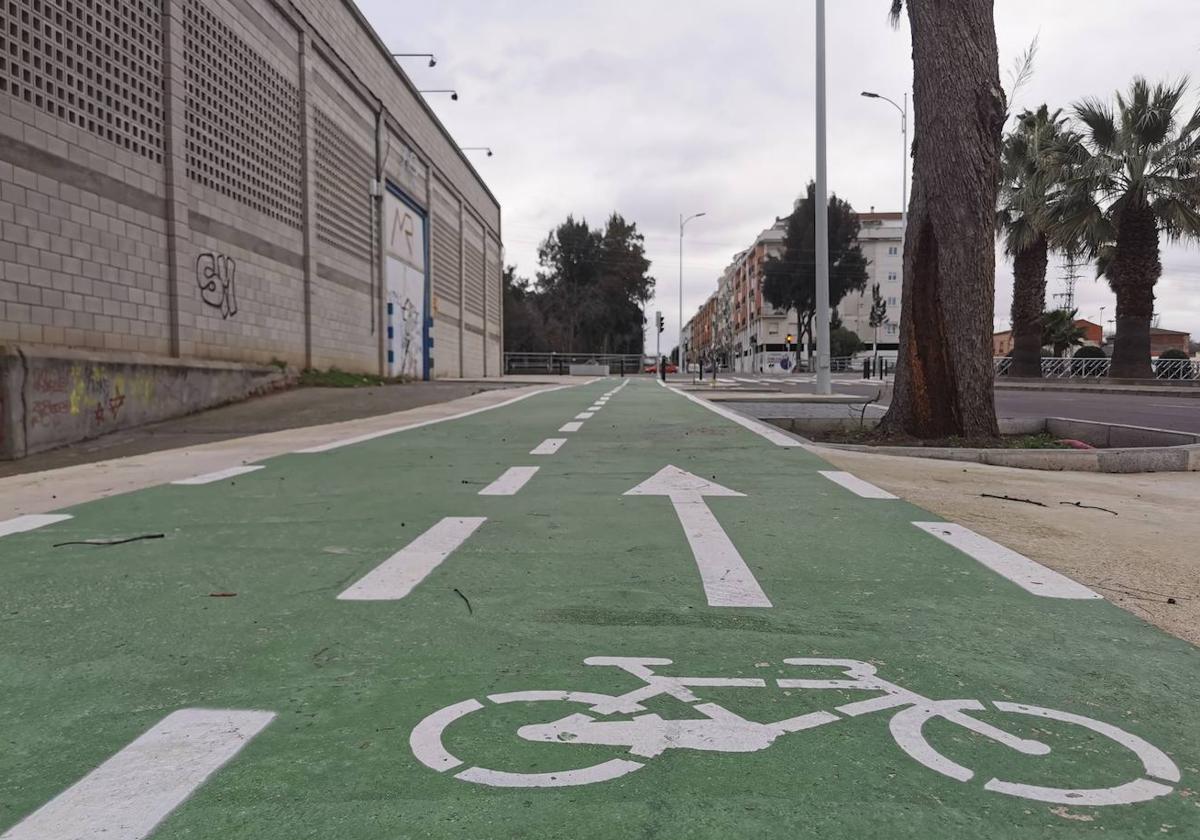 Tres empresas envían ofertas para el carril bici y acerado que conectará Don Benito y Villanueva