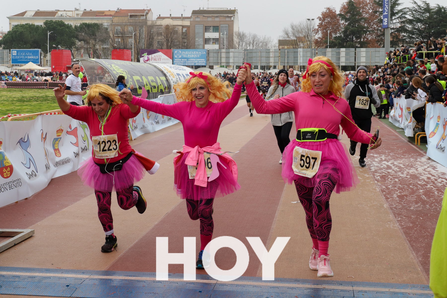 Diversión en la Sansilvestre Dombenitense para despedir el 2023