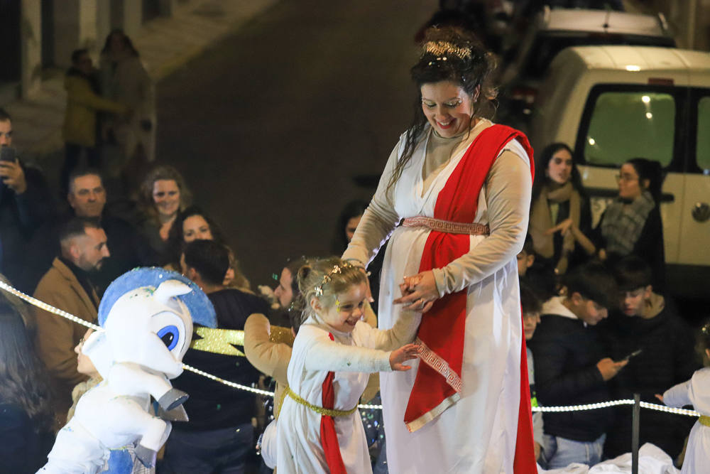  Un total de 21 carrozas formaron la cabalgata en Don Benito. 