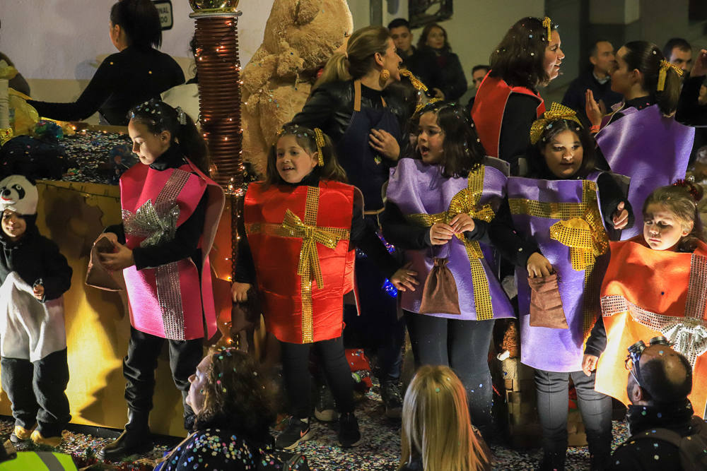  Un total de 21 carrozas formaron la cabalgata en Don Benito. 