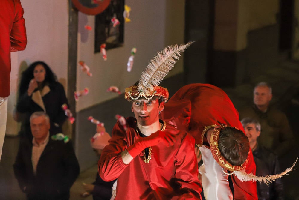  Un total de 21 carrozas formaron la cabalgata en Don Benito. 