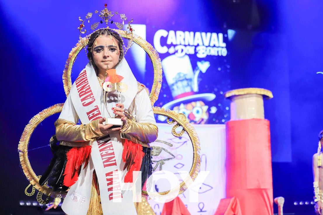 Don Benito arrancó su Carnaval con la gala de Reinas. 