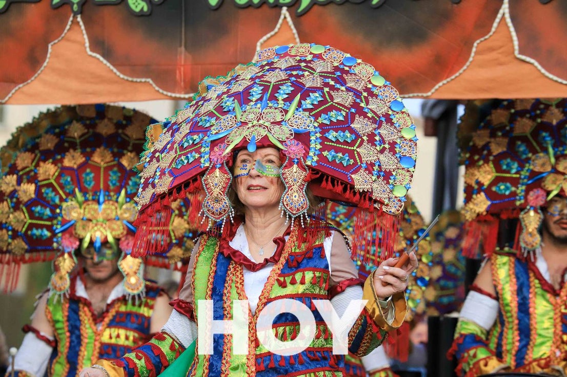 El desfile de este sábado contó con quince agrupaciones con un alto nivel. 