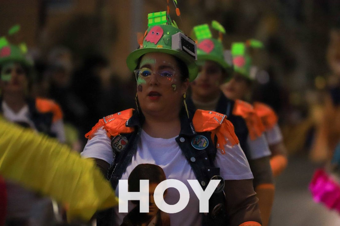El desfile de este sábado contó con quince agrupaciones con un alto nivel. 
