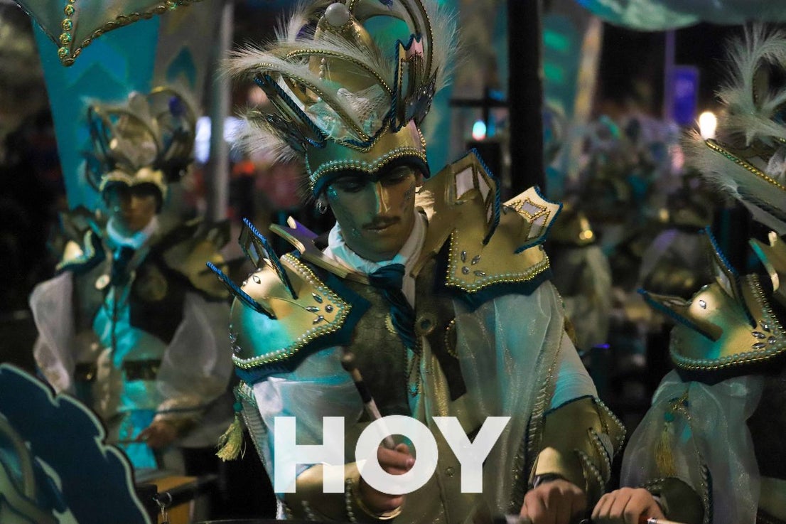 El desfile de este sábado contó con quince agrupaciones con un alto nivel. 