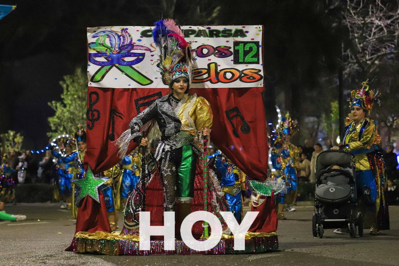 El desfile de este sábado contó con quince agrupaciones con un alto nivel. 