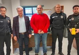 La Policía Local recibe teléfonos móviles para mejorar su servicio