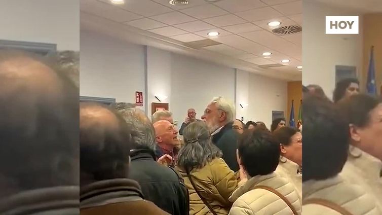 Denuncian al marido de la alcaldesa de Don Benito por insultos y amenazas