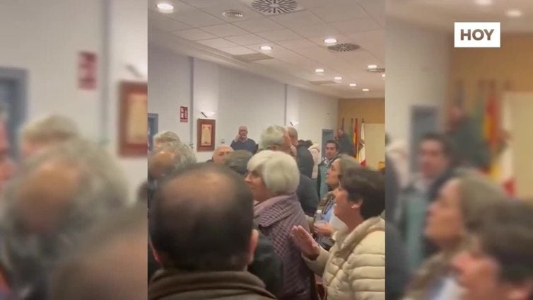 Trifulca en el pleno de Don Benito