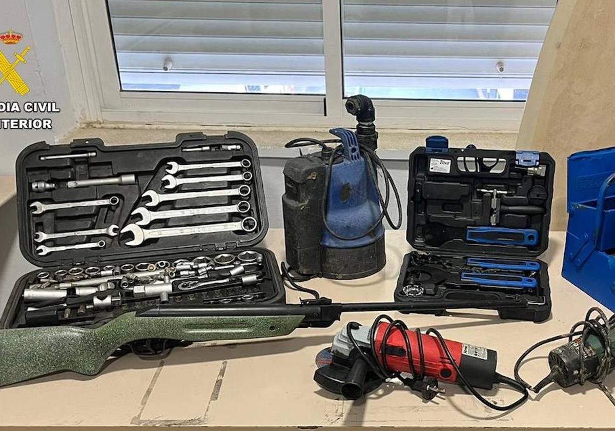 La Guardia Civil esclarece 19 robos en casas de campo y naves agrícolas de Don Benito