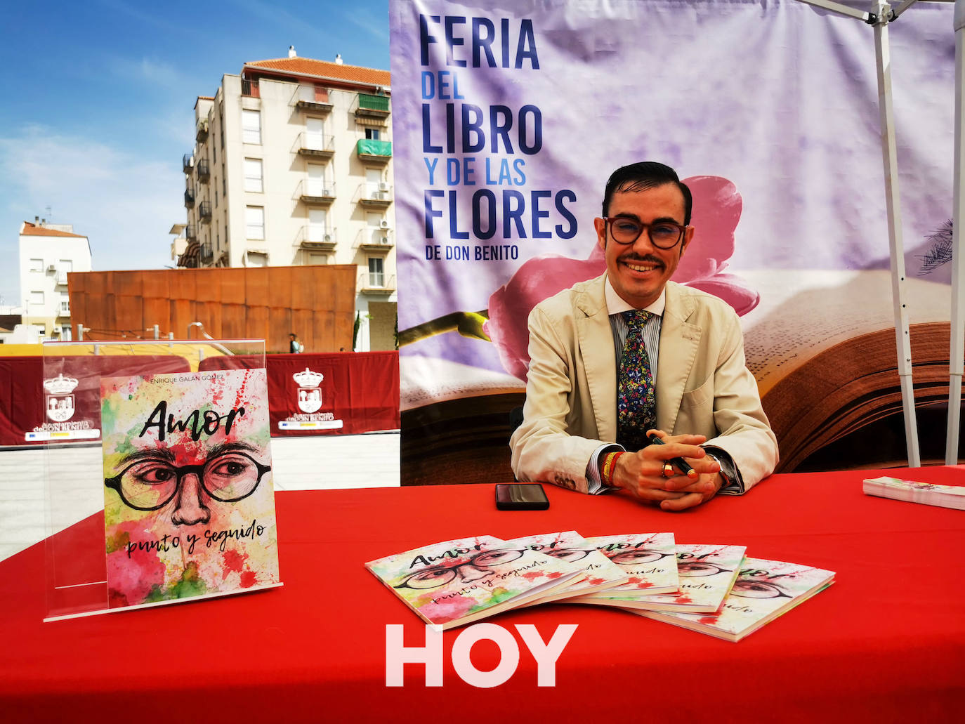 Nieves Herrero y Jesús Sánchez Adalid cierran una intensa Feria del Libro y de las Flores