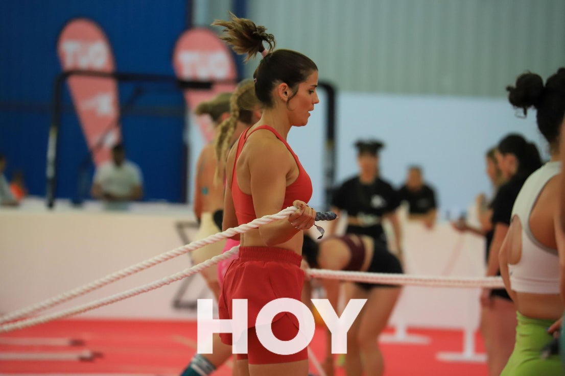 Decenas de deportistas sacan músculo en el XFit Race 2024