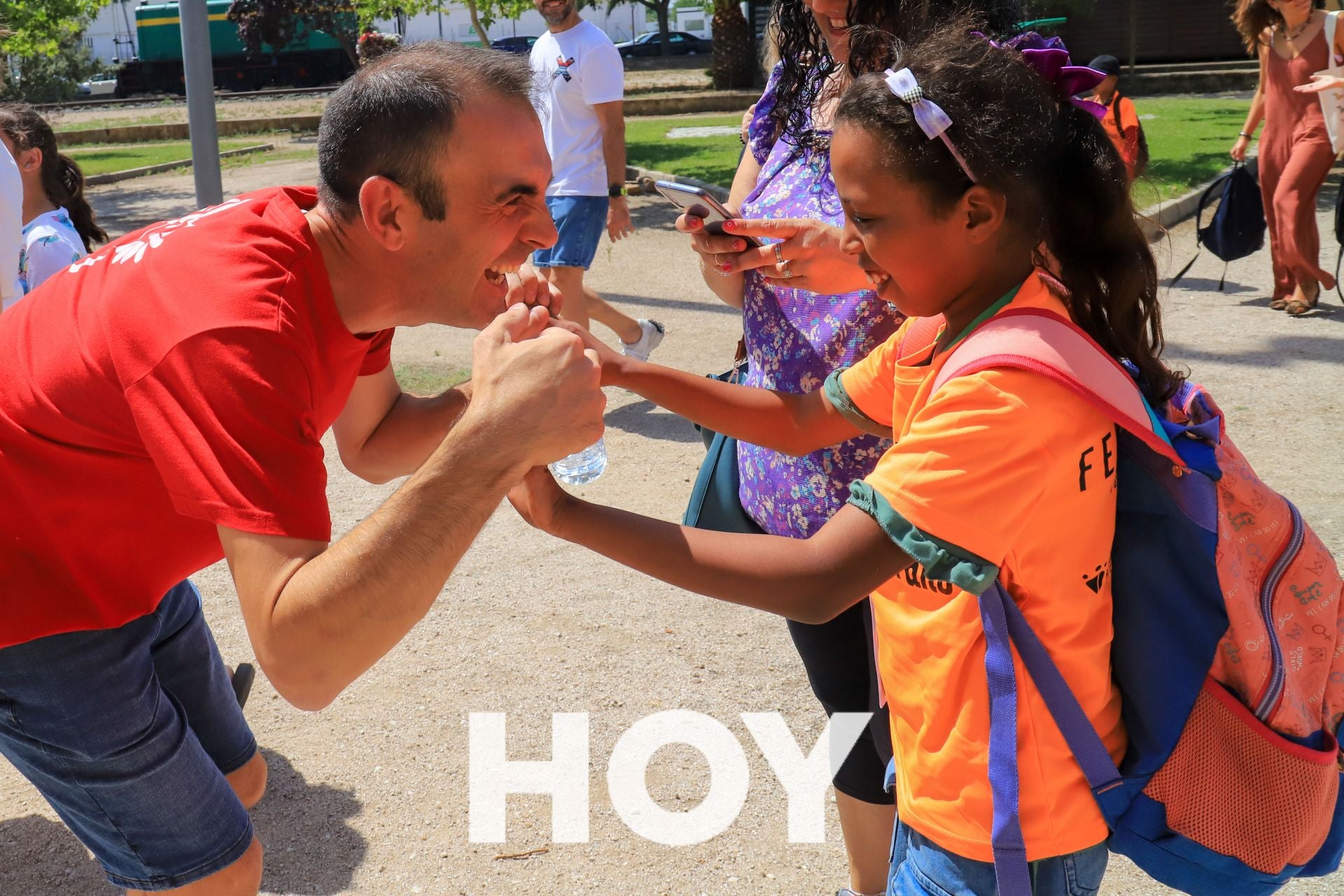 Alegría en el recibimiento a los niños saharauis en Don Benito