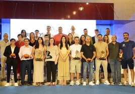 La alcaldesa anuncia la creación de unas becas deportivas