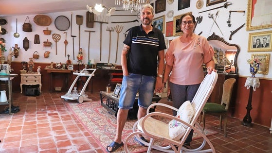 «Se bajó de un camión junto a su familia y me enamoré de ella»