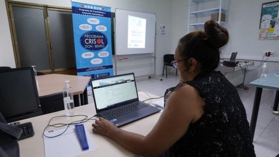 Crisol habilita un espacio con medios digitales para la inserción laboral