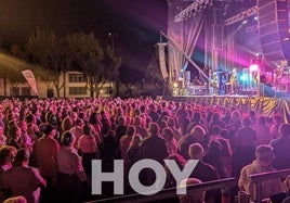 Concierto de Café Quijano en el Día de Extremadura.