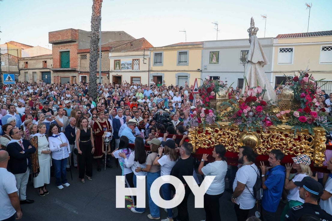 La Virgen de las Cruces ya está en Don Benito para La Velá
