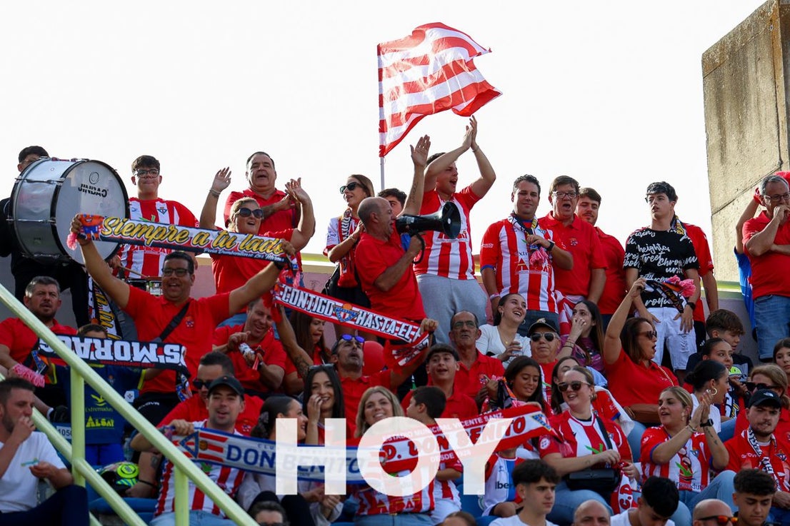 El derbi de las Vegas Altas quedó sin dueño