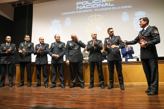 Emoción en los Santos Ángeles Custodios de la Policía Nacional