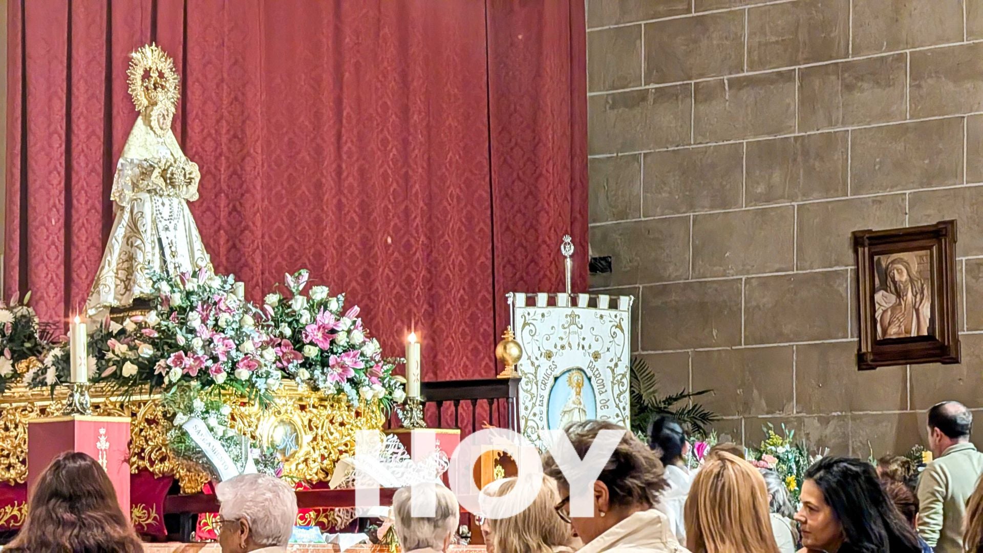 Ofrenda floral y despedida a la Virgen de las Cruces