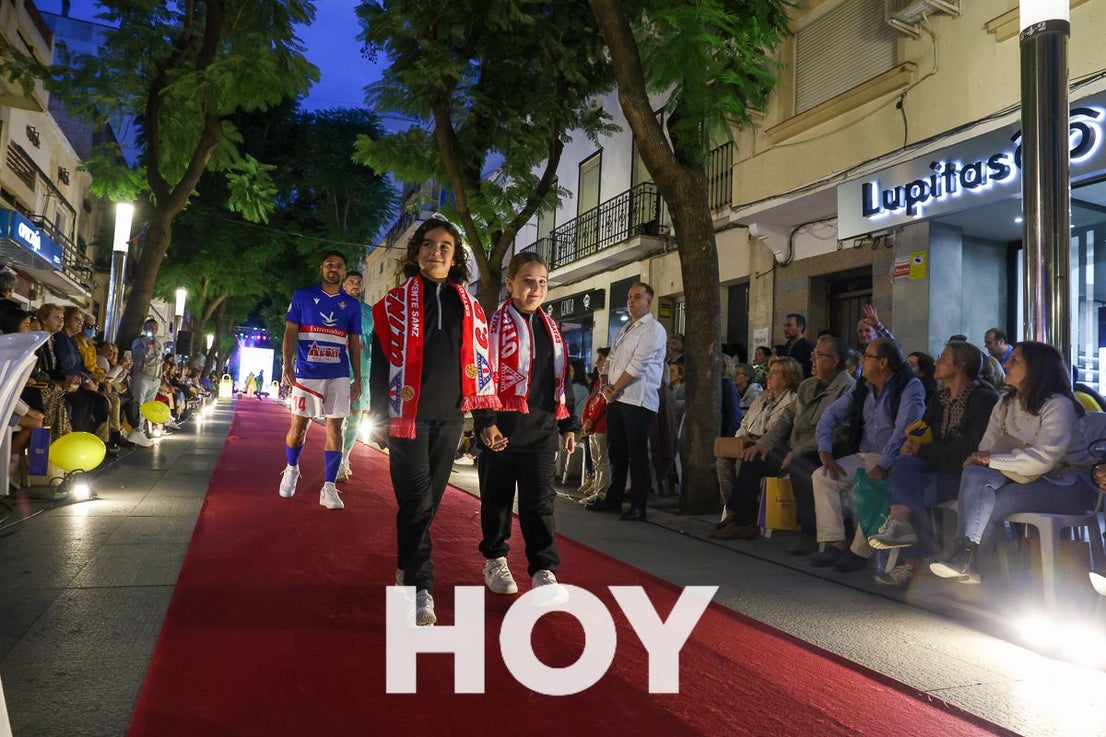 Las empresas locales se lucen en el 'Fashion Day'