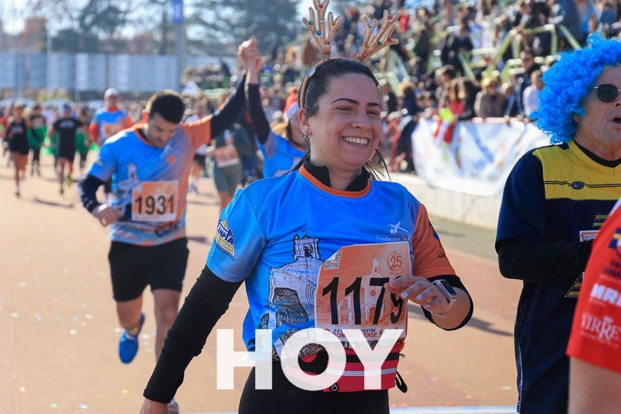 Imágenes de la despedida del año en Don Benito con la San Silvestre