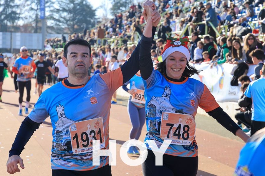 Imágenes de la despedida del año en Don Benito con la San Silvestre