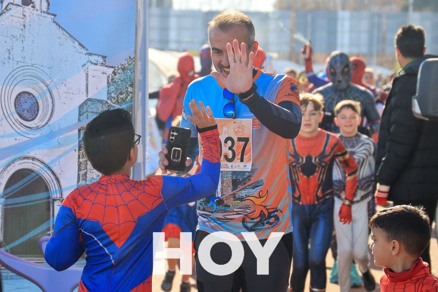 Imágenes de la despedida del año en Don Benito con la San Silvestre