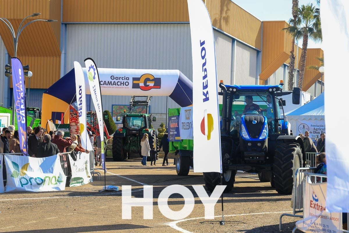 Imágenes: Concurso de Maniobrabilidad con tractor en Agroexpo