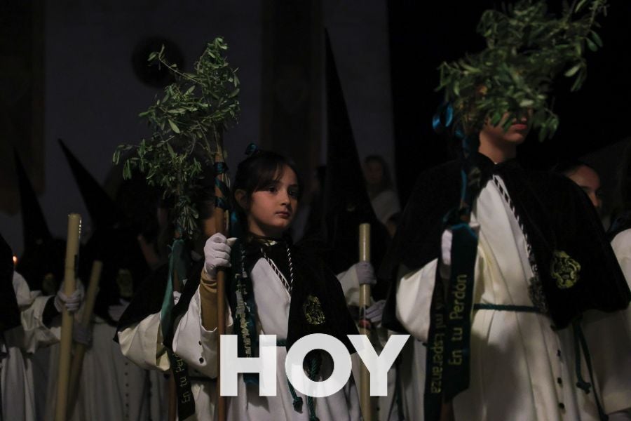 Imágenes de las procesiones del Lunes Santo en Don Benito