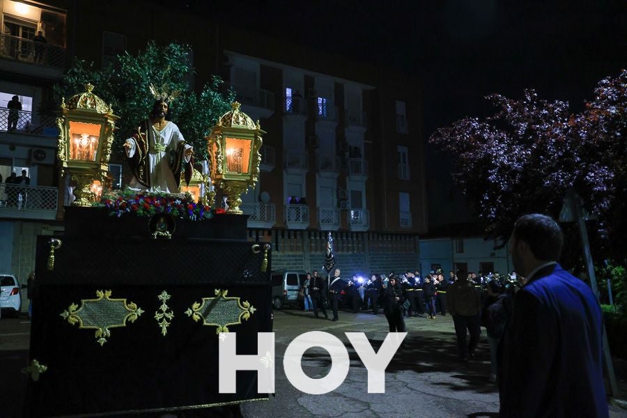 Imágenes de las procesiones del Lunes Santo en Don Benito