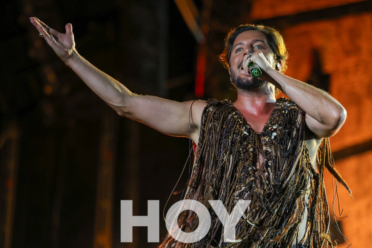 Manuel Carrasco vuelve 'salvaje' a Don Benito