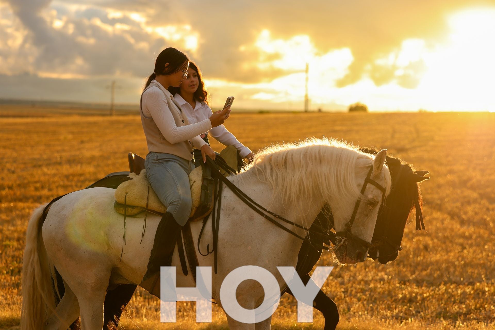 La llegada de la Virgen de las Cruces da inicio a 'La Velá'