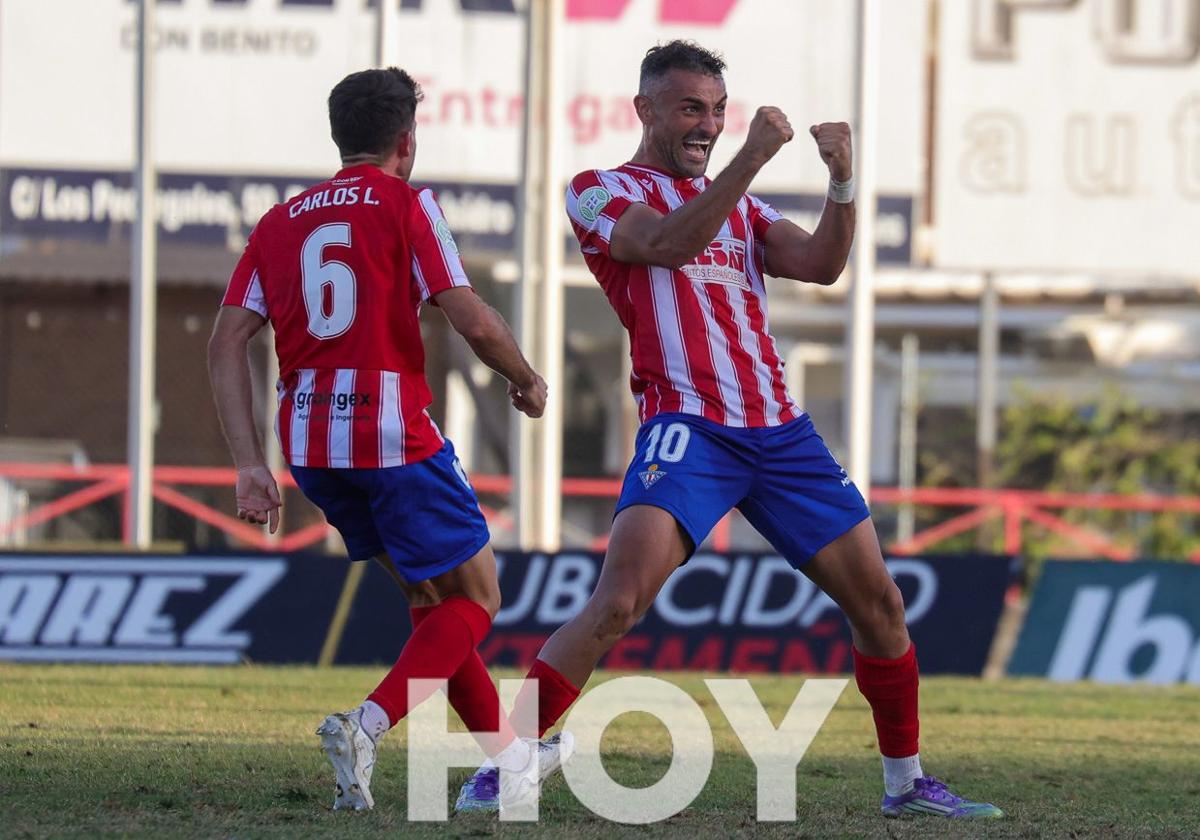 FOTOGRAFÍAS: El Don Benito se lleva el derbi contra el Villanovense