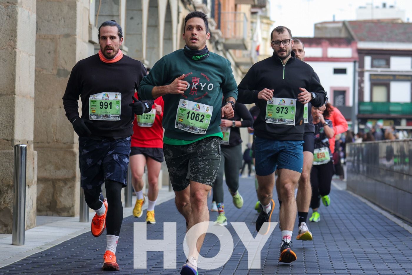 Gran ambiente de atletismo en las calles de Don Benito