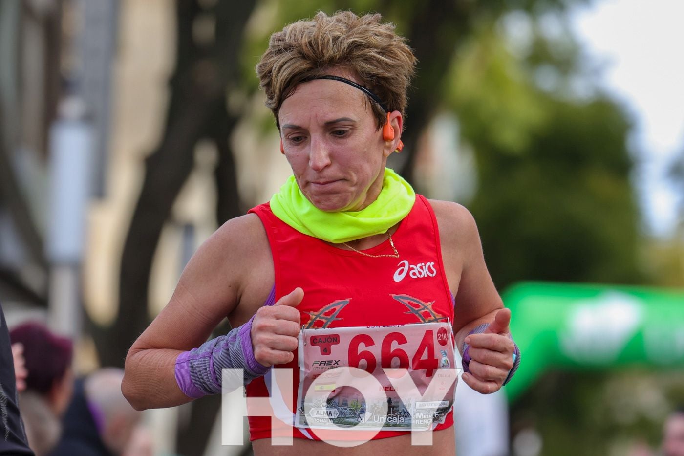 Gran ambiente de atletismo en las calles de Don Benito