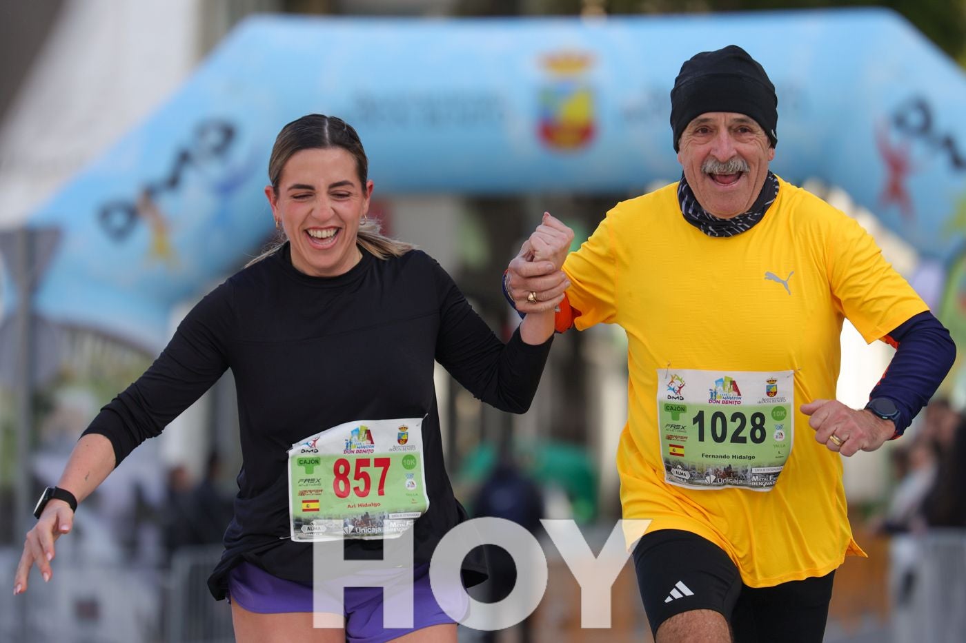 Gran ambiente de atletismo en las calles de Don Benito