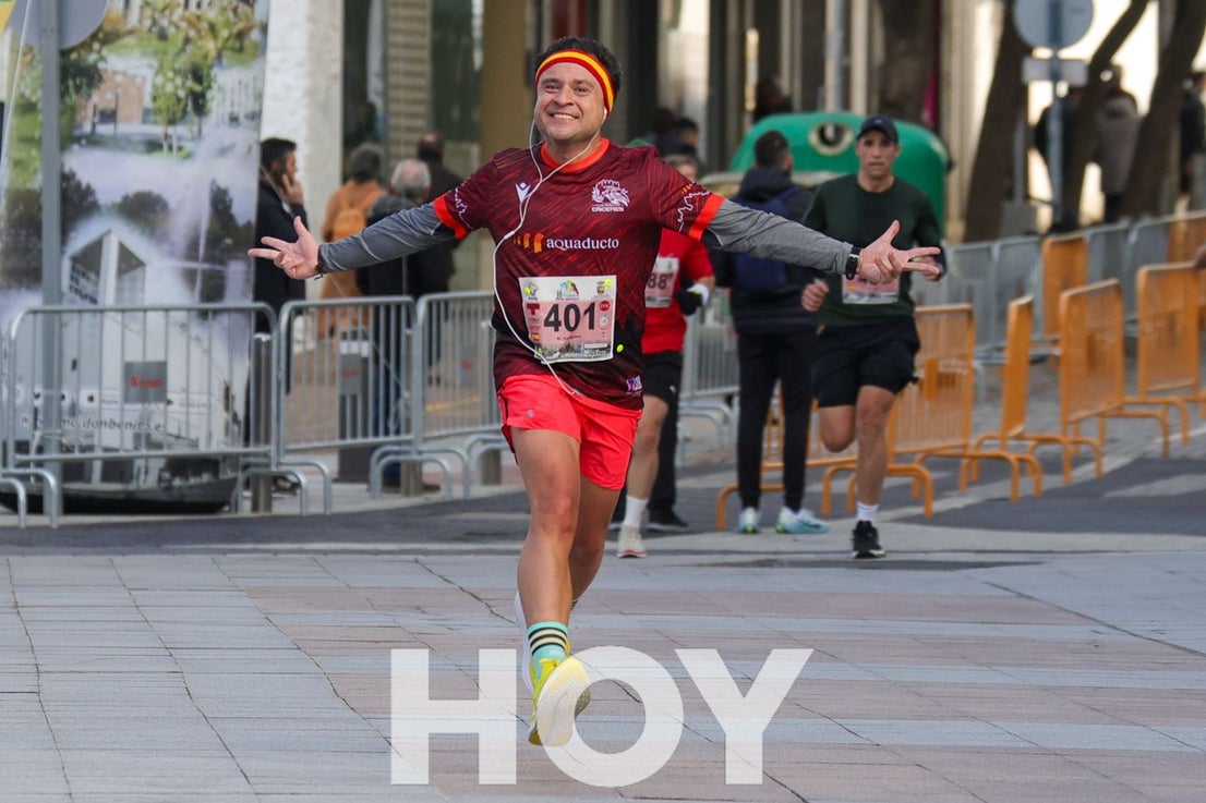 Gran ambiente de atletismo en las calles de Don Benito