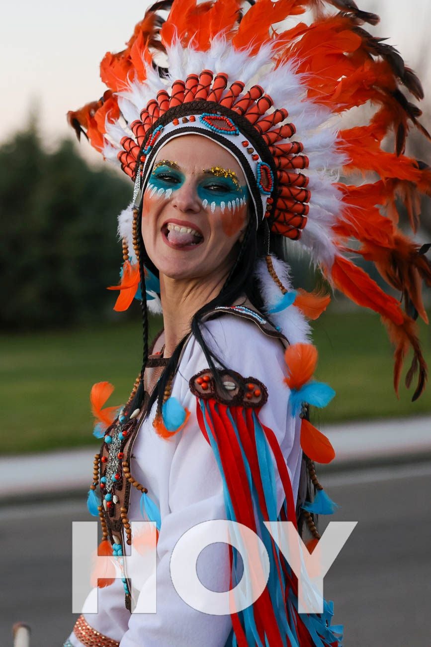 Fotos | Desfile de comparsas del Carnaval de Don Benito 2026 (I)